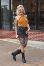 Load image into Gallery viewer, Outlaw Vixen Top