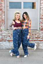 Load image into Gallery viewer, Amara Jeans