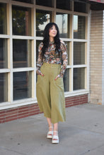 Load image into Gallery viewer, Roamin Free Pants