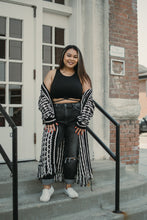 Load image into Gallery viewer, Erika Mom Jeans