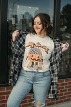 Load image into Gallery viewer, Stay Spooky Tee *S-XXXL*