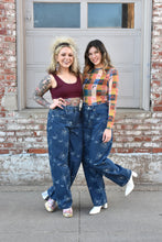 Load image into Gallery viewer, Amara Jeans
