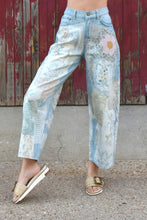 Load image into Gallery viewer, Wallpaper Romance Jeans
