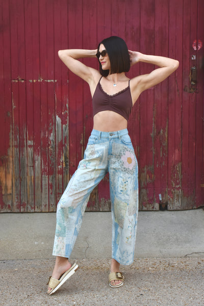 Wallpaper Romance Jeans