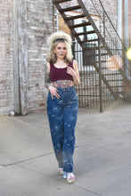 Load image into Gallery viewer, Amara Jeans
