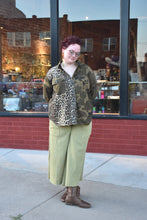 Load image into Gallery viewer, Roamin Free Pants
