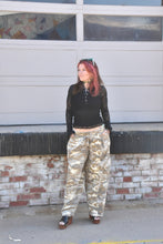Load image into Gallery viewer, Low Profile Cargos

