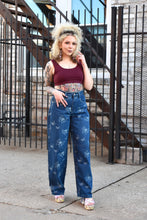 Load image into Gallery viewer, Amara Jeans
