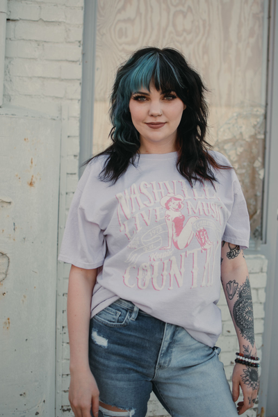 Country Lovin Tee