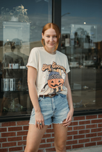 Load image into Gallery viewer, Stay Spooky Tee *S-XXXL*
